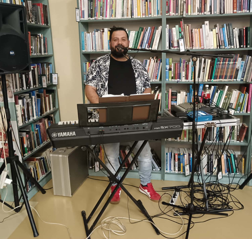 Nőnapi zenés délután a könyvtárban